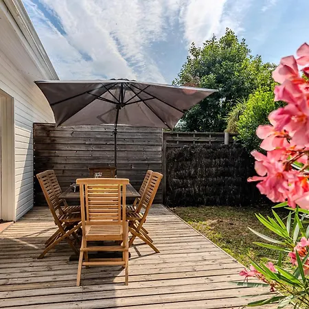 펜션 Pretty Wooden House With Terrace - Bassin D'arcachon