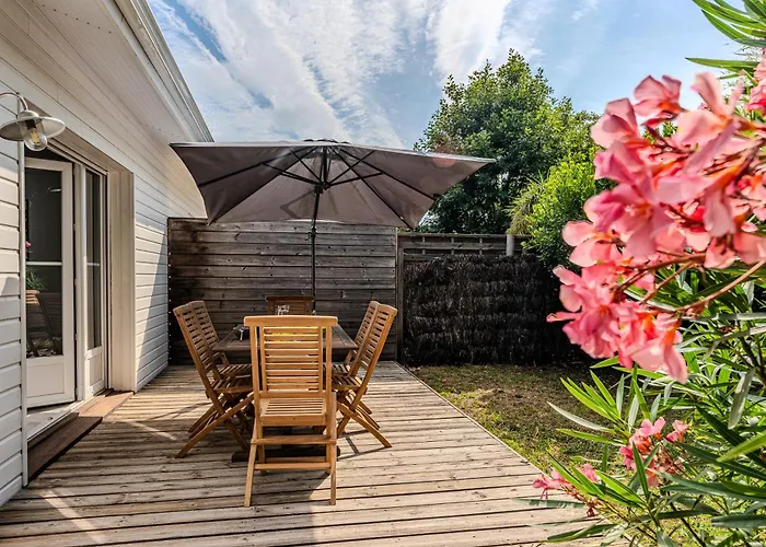 Casa vacanze Pretty Wooden House With Terrace - Bassin D'arcachon